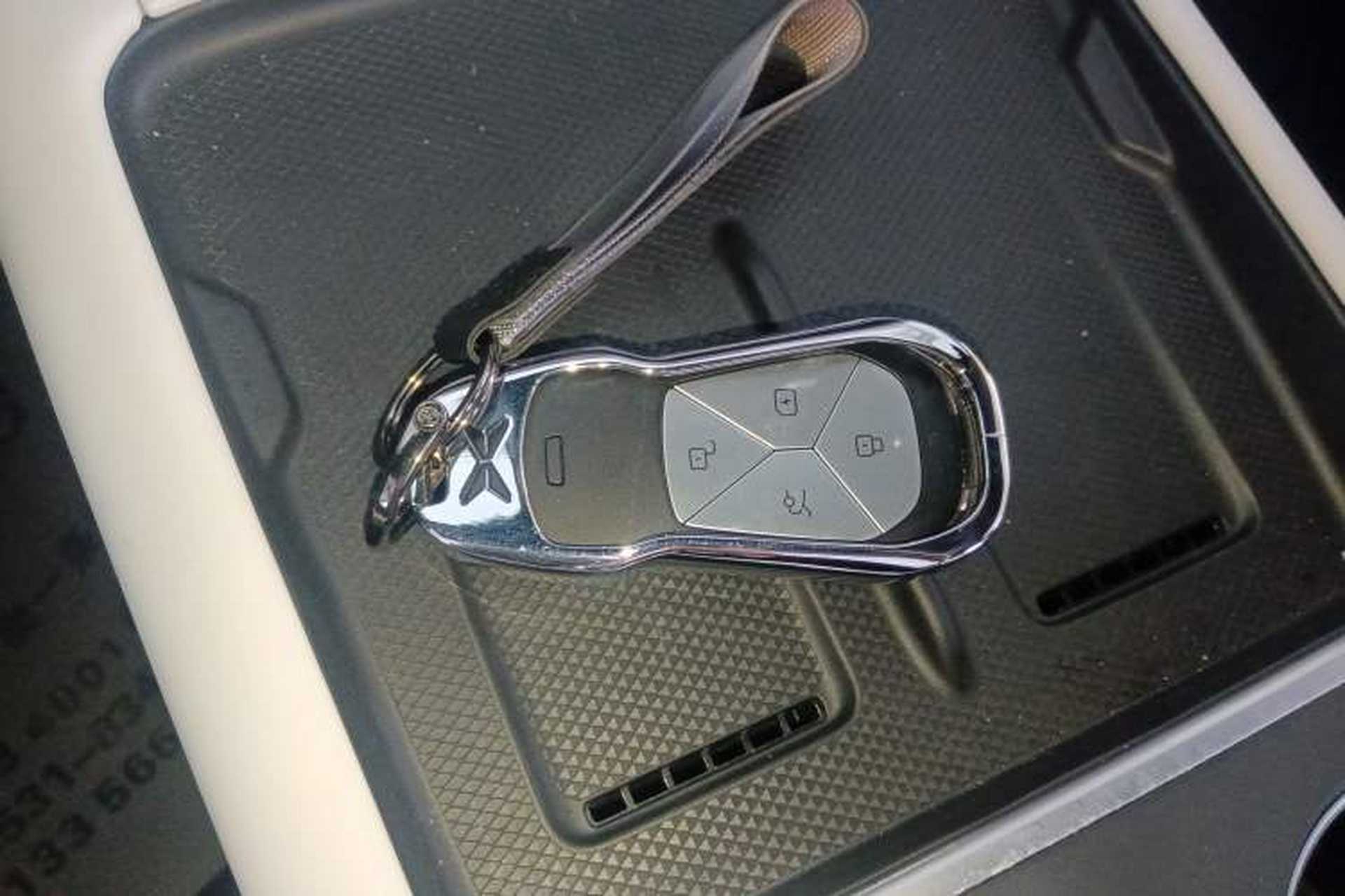 Used XPeng G6 2023 580 Long-Range Pro Interior 1
