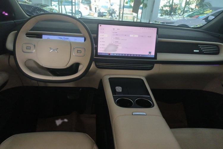 Used XPeng G6 2023 580 Long-Range Max Interior 2