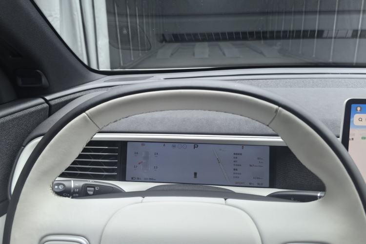 Used XPeng G6 2023 700 Four-Wheel Drive Performance Max Interior 5
