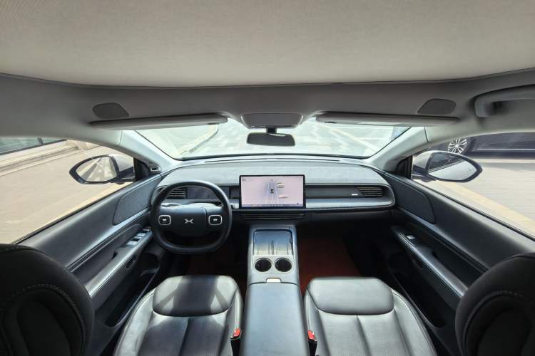 Used XPeng G6 2023 580 Long-Range Pro Interior 5
