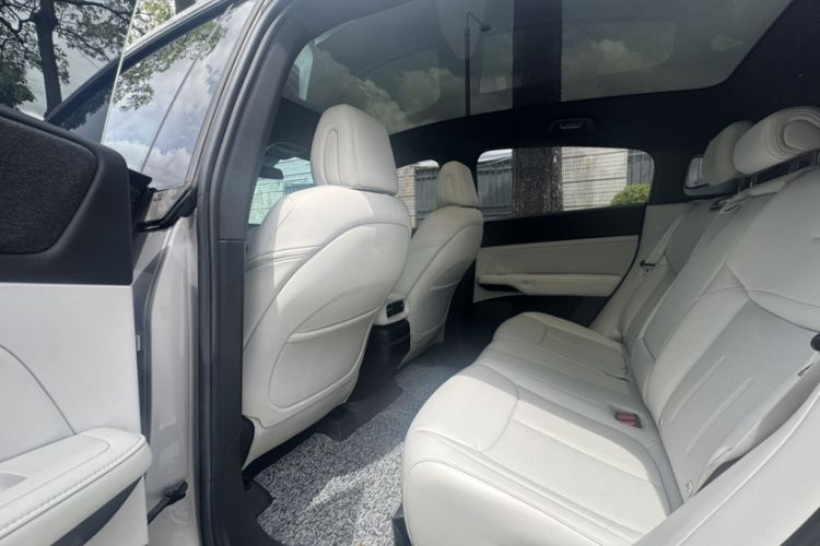 Used XPeng G6 2023 700 Four-Wheel Drive Performance Max Interior 5