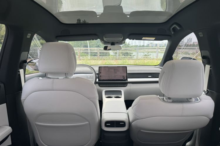 Used XPeng G6 2023 755 Ultra-Long Range Max Interior 7