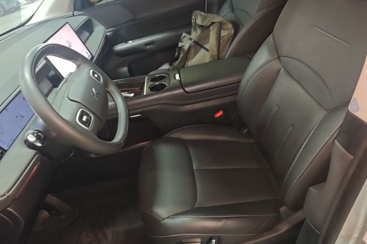 Used XPeng G6 2023 580 Long-Range Pro Left Front Seat