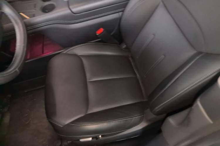 Used XPeng G6 2023 755 Ultra-Long Range Pro Left Front Seat