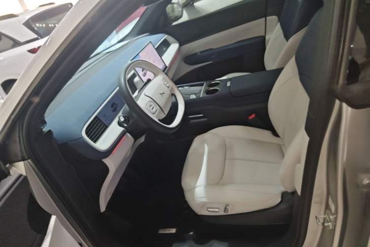 Used XPeng G6 2023 700 Four-Wheel Drive Performance Max Left Front Seat