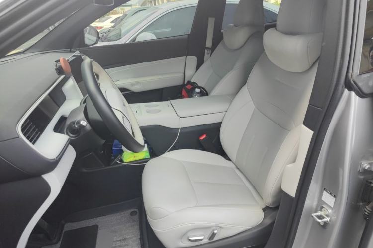 Used XPeng G6 2023 755 Ultra-Long Range Pro Left Front Seat