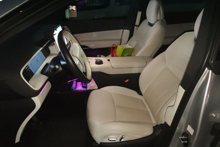 Used XPeng G6 2023 755 Ultra-Long Range Max Left Front Seat