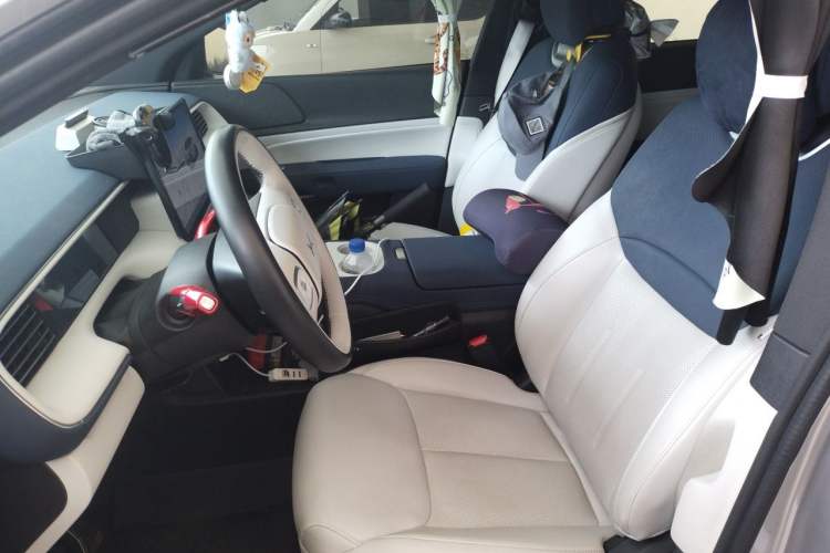 Used XPeng G6 2023 755 Ultra-Long Range Max Left Front Seat