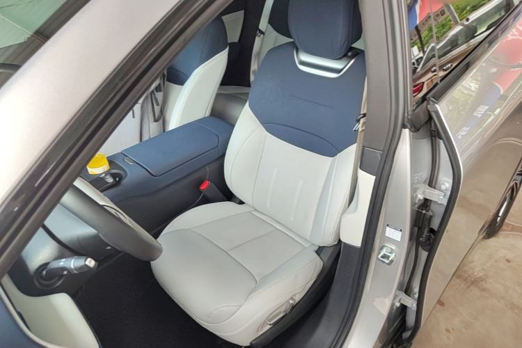Used XPeng G6 2023 700 Four-Wheel Drive Performance Max Left Front Seat