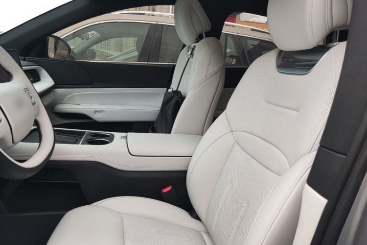 Used XPeng G6 2023 580 Long-Range Pro Left Front Seat