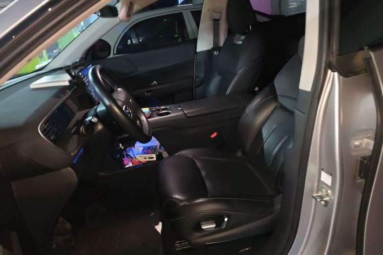 Used XPeng G6 2023 580 Long-Range Pro Left Front Seat