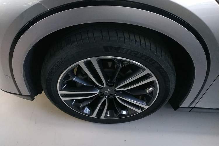 Used XPeng G6 2023 700 Four-Wheel Drive Performance Max Left Front Wheel Hub