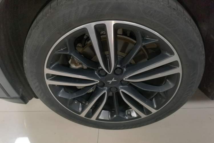 Used XPeng G6 2023 755 Ultra-Long Range Pro Left Front Wheel Hub