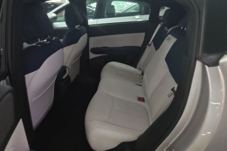 Used XPeng G6 2023 700 Four-Wheel Drive Performance Max Left Rear Seat