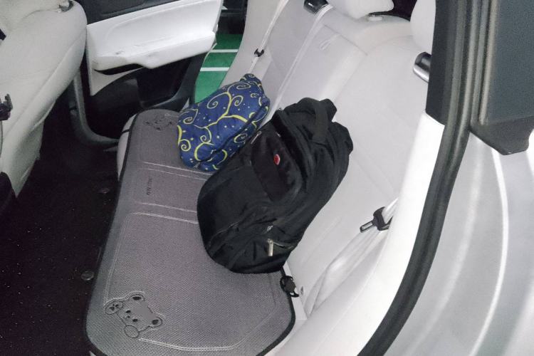 Used XPeng G6 2023 755 Ultra-Long Range Pro Left Rear Seat