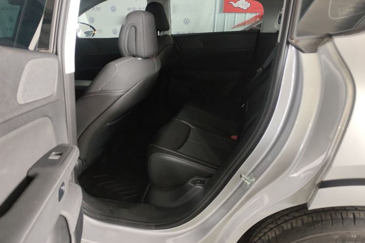 Used XPeng G6 2023 580 Long-Range Pro Left Rear Seat