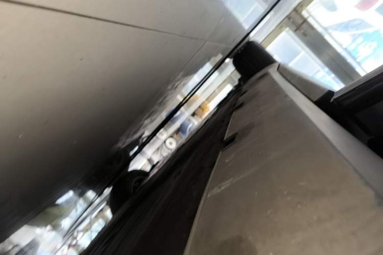 Used XPeng G6 2023 580 Long-Range Pro Left Side Sill