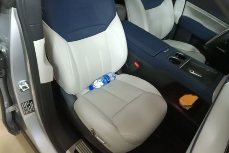 Used XPeng G6 2023 580 Long-Range Pro Right Front Seat