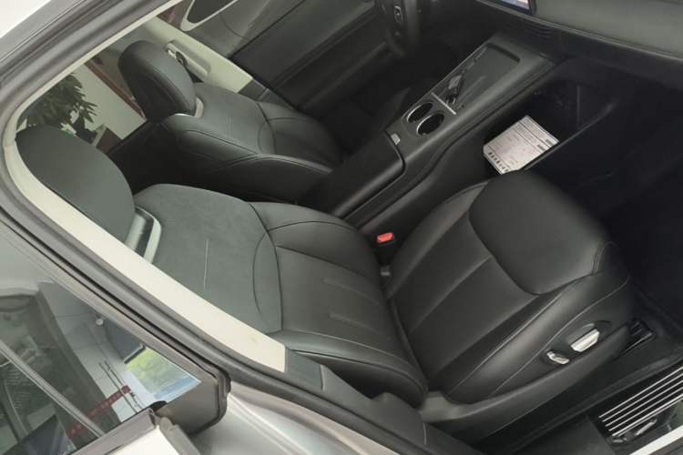 Used XPeng G6 2023 755 Ultra-Long Range Pro Right Front Seat