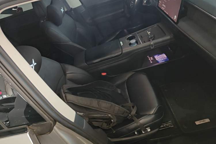 Used XPeng G6 2023 580 Long-Range Pro Right Front Seat