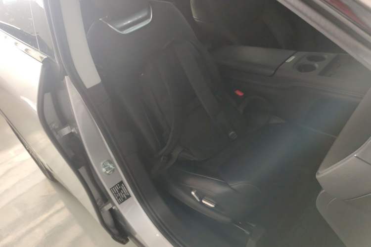 Used XPeng G6 2023 580 Long-Range Pro Right Front Seat