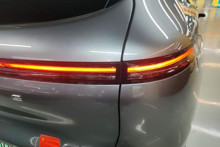 Used XPeng G6 2023 580 Long-Range Pro Right Rear Taillight