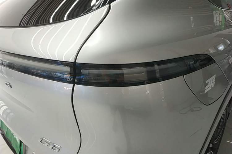 Used XPeng G6 2023 755 Ultra-Long Range Pro Right Rear Taillight