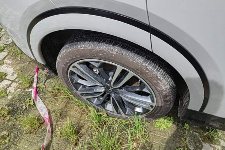 Used XPeng G6 2023 700 Four-Wheel Drive Performance Max Right Rear Wheel Hub