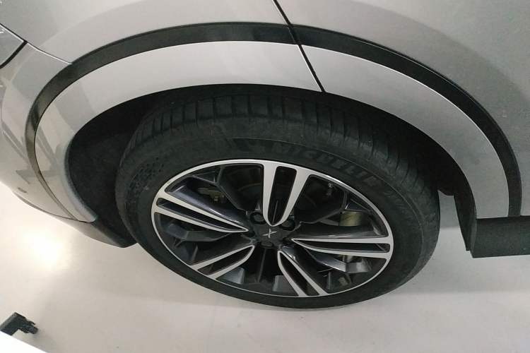 Used XPeng G6 2023 700 Four-Wheel Drive Performance Max Right Rear Wheel Hub