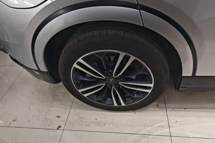 Used XPeng G6 2023 700 Four-Wheel Drive Performance Max Right Rear Wheel Hub