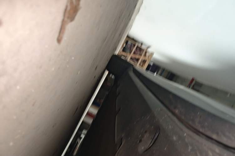 Used XPeng G6 2023 580 Long-Range Pro Right Side Sill