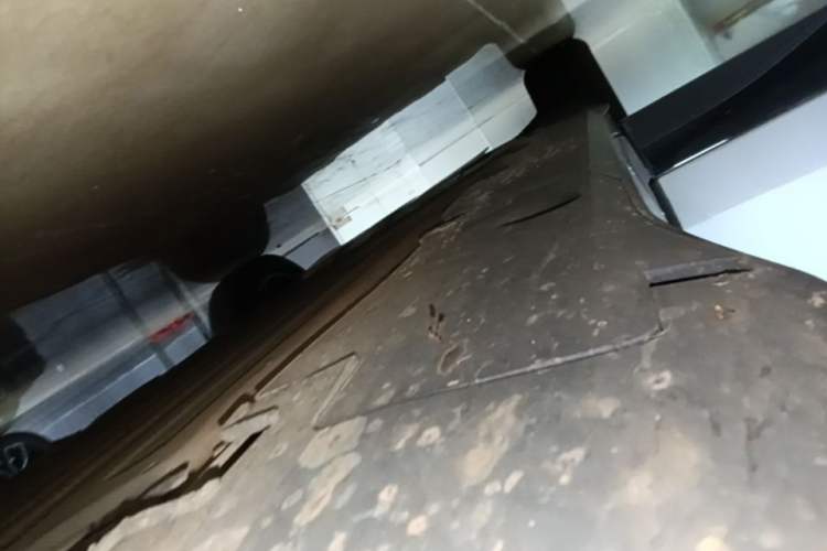 Used XPeng G6 2023 580 Long-Range Pro Right Side Sill