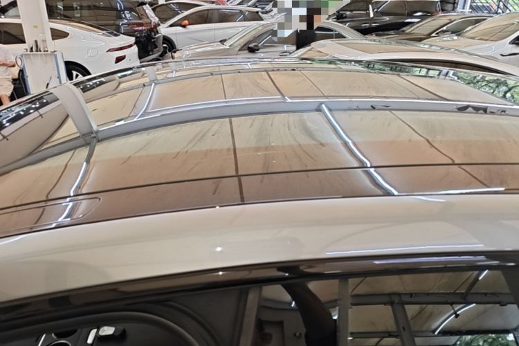 Used XPeng G6 2023 580 Long-Range Max Roof