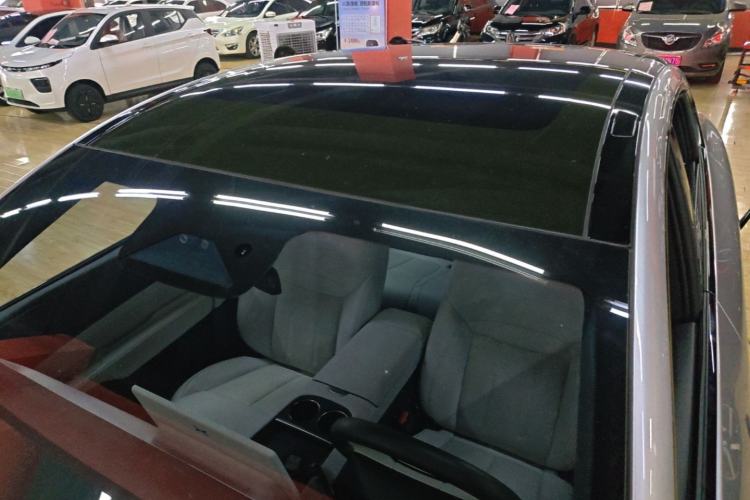 Used XPeng G6 2023 580 Long-Range Max Roof