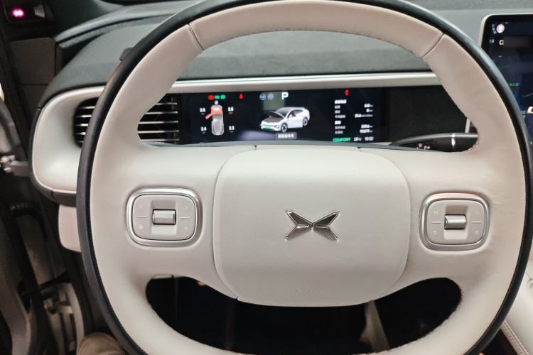 Used XPeng G6 2023 580 Long-Range Pro Steering Wheel