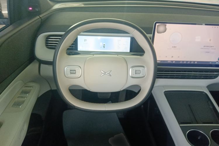 Used XPeng G6 2023 580 Long-Range Pro Steering Wheel