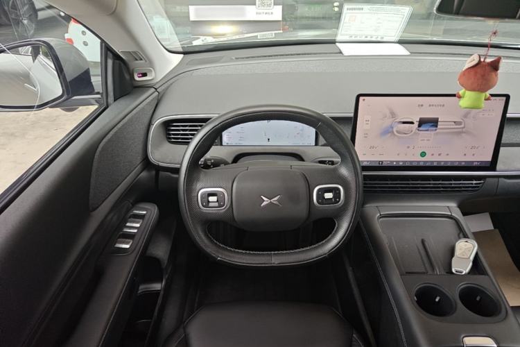 Used XPeng G6 2023 580 Long-Range Pro Steering Wheel
