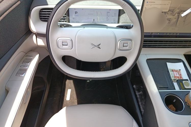 Used XPeng G6 2023 580 Long-Range Pro Steering Wheel