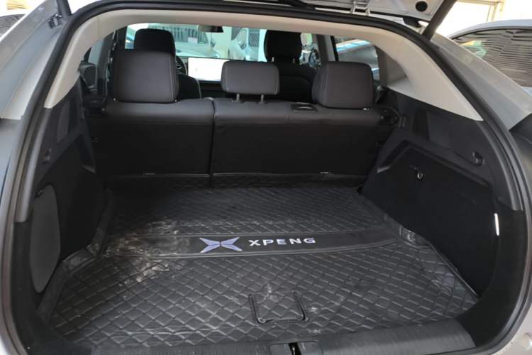 Used XPeng G6 2023 755 Ultra-Long Range Max Trunk