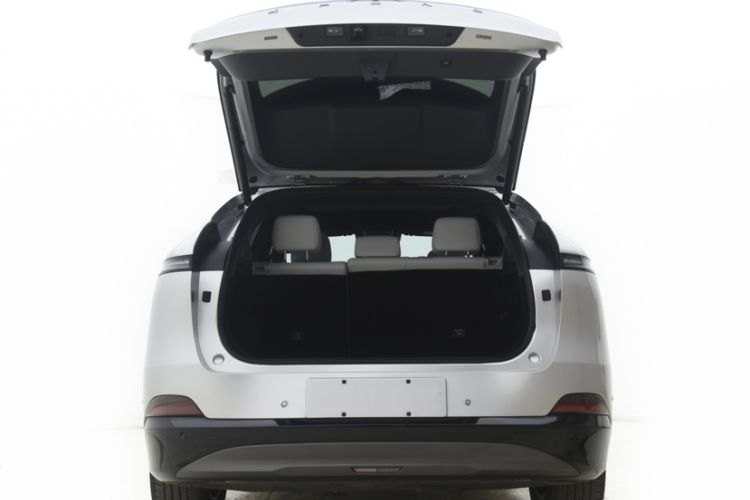 Used XPeng G6 2023 755 Ultra-Long Range Max Trunk