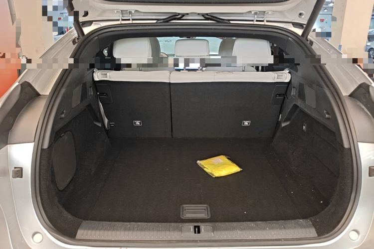 Used XPeng G6 2023 700 Four-Wheel Drive Performance Max Trunk