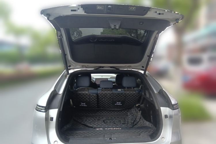 Used XPeng G6 2023 580 Long-Range Pro Trunk