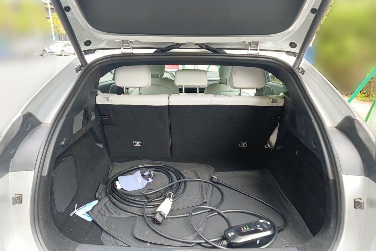 Used XPeng G6 2023 580 Long-Range Pro Trunk
