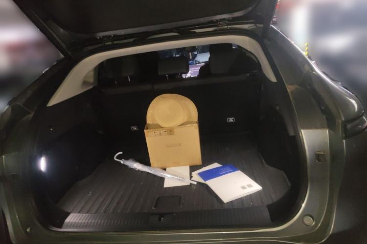 Used XPeng G6 2023 580 Long-Range Pro Trunk