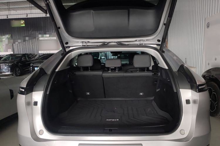 Used XPeng G6 2023 580 Long-Range Pro Trunk