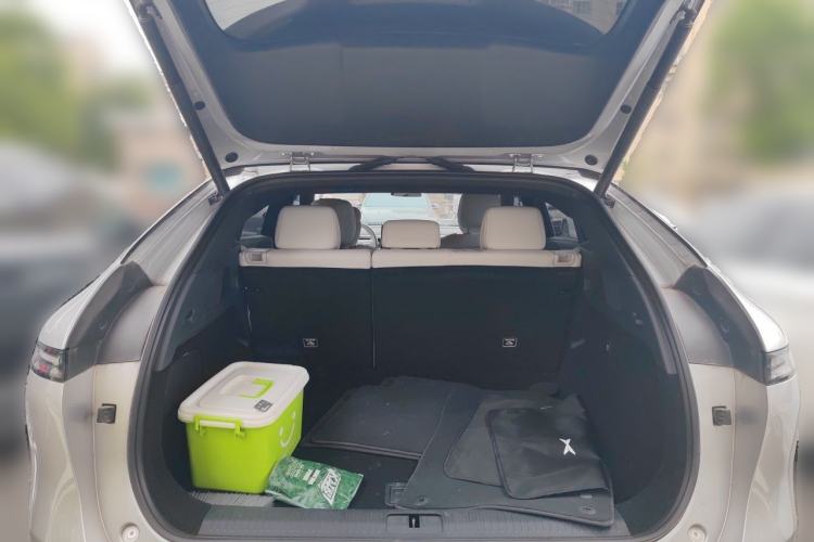 Used XPeng G6 2023 580 Long-Range Pro Trunk