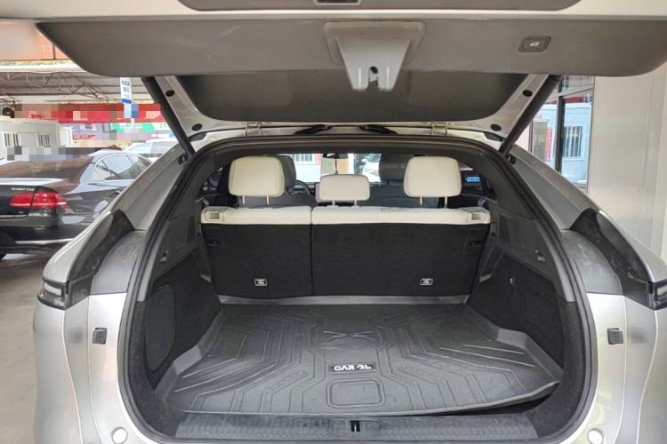 Used XPeng G6 2023 755 Ultra-Long Range Max Trunk