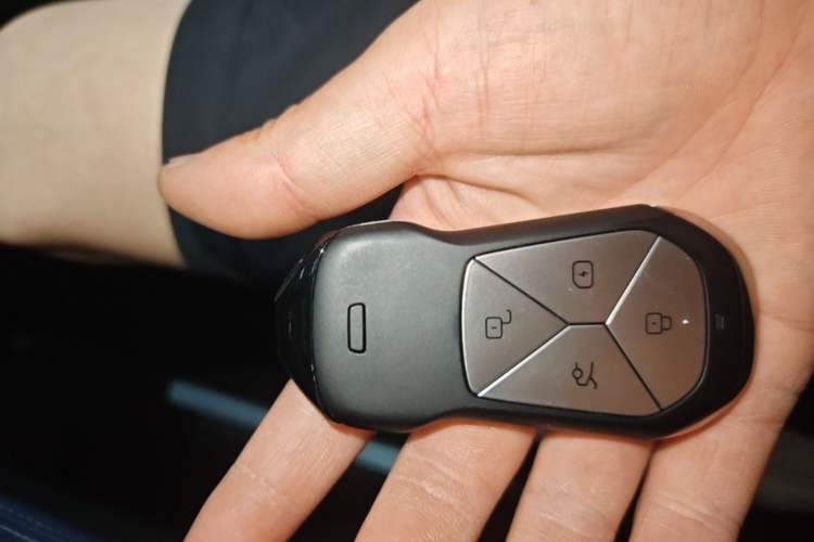 Used XPeng G6 2023 700 Four-Wheel Drive Performance Max Vehicle Key