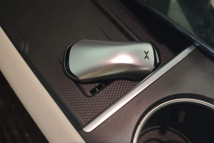 Used XPeng G6 2023 580 Long-Range Pro Vehicle Key