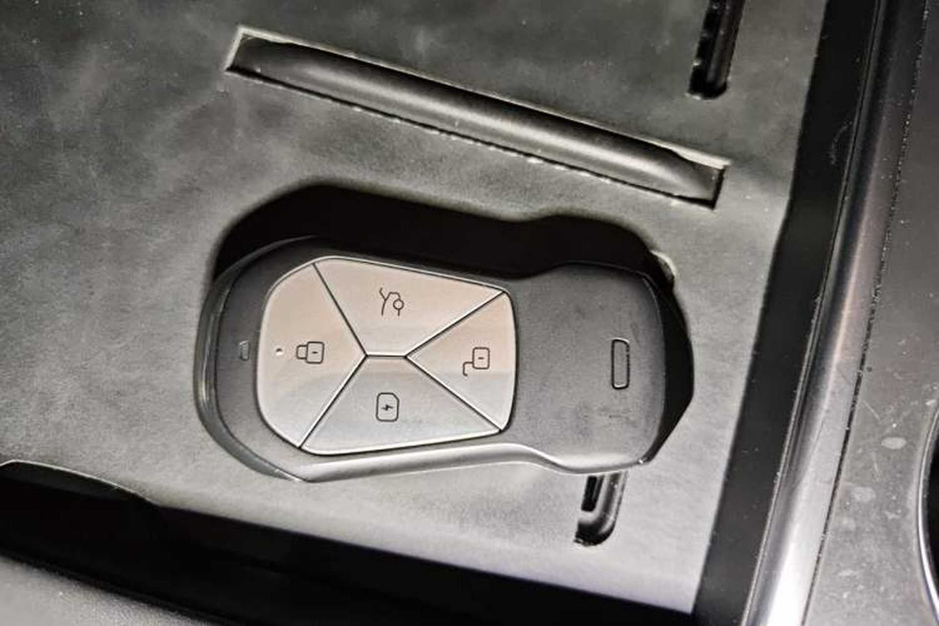Used XPeng G6 2023 580 Long-Range Pro Vehicle Key